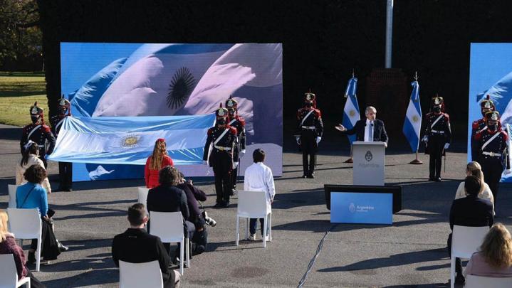 Fernández: “Voy a terminar con los abismos que nos separan”