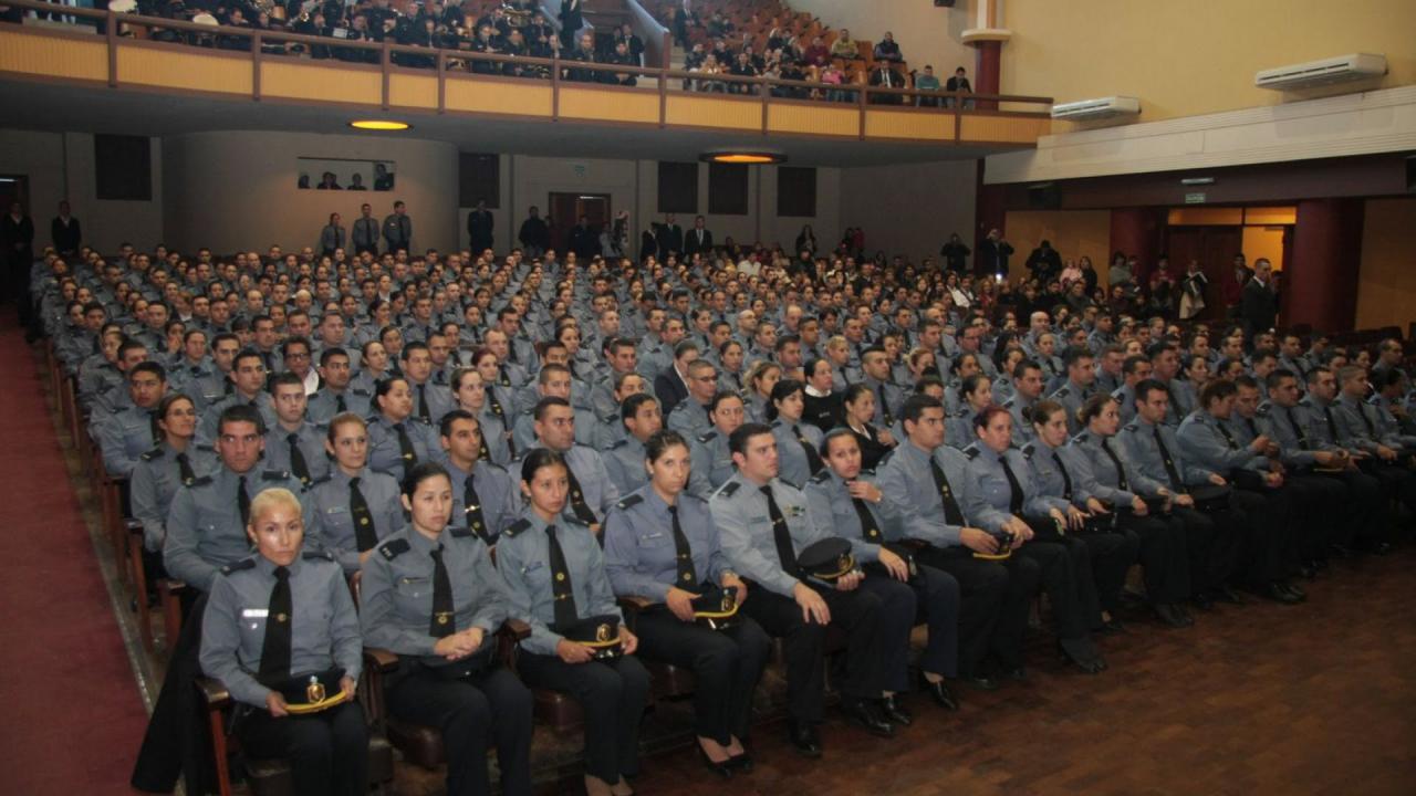 Más de 3O0 cadetes egresaron del ISEP