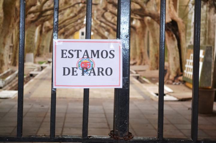 Municipales de Santa Fe paran tres días