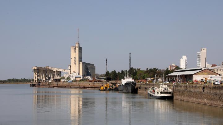 El Puerto de Santa Fe superó las 100 mil toneladas embarcadas