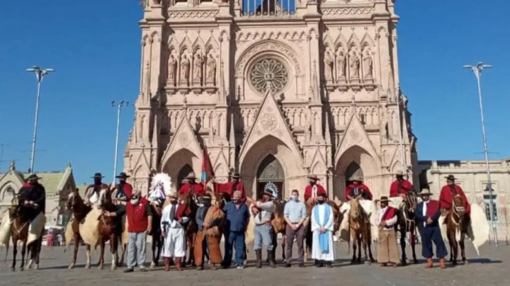 Prohibieron la peregrinación a caballo a Luján