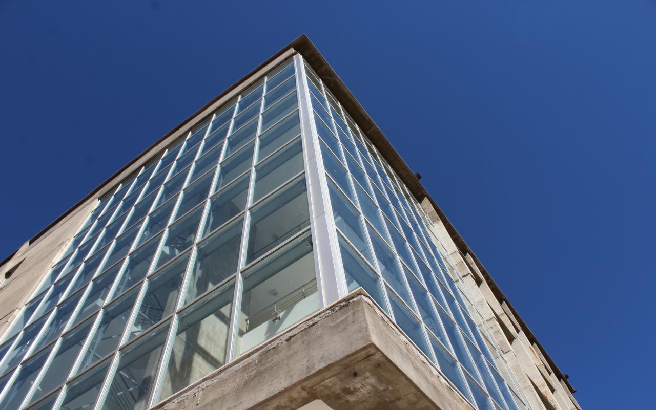 Inauguran el moderno Edificio Cubo de la UNL