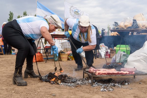 Madre e hija, las mejores asadoras del país
