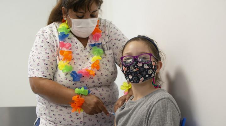 Más de cien mil menores ya fueron vacunados en Santa Fe