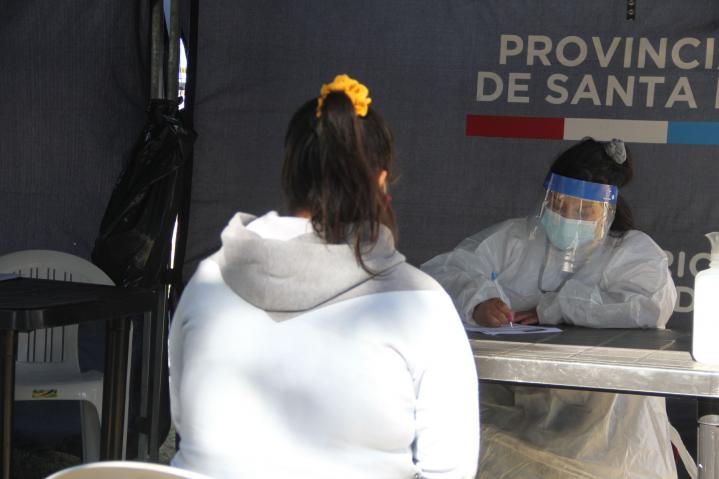 Viajes estudiantiles: aislamiento y PCR al regresar a Santa Fe