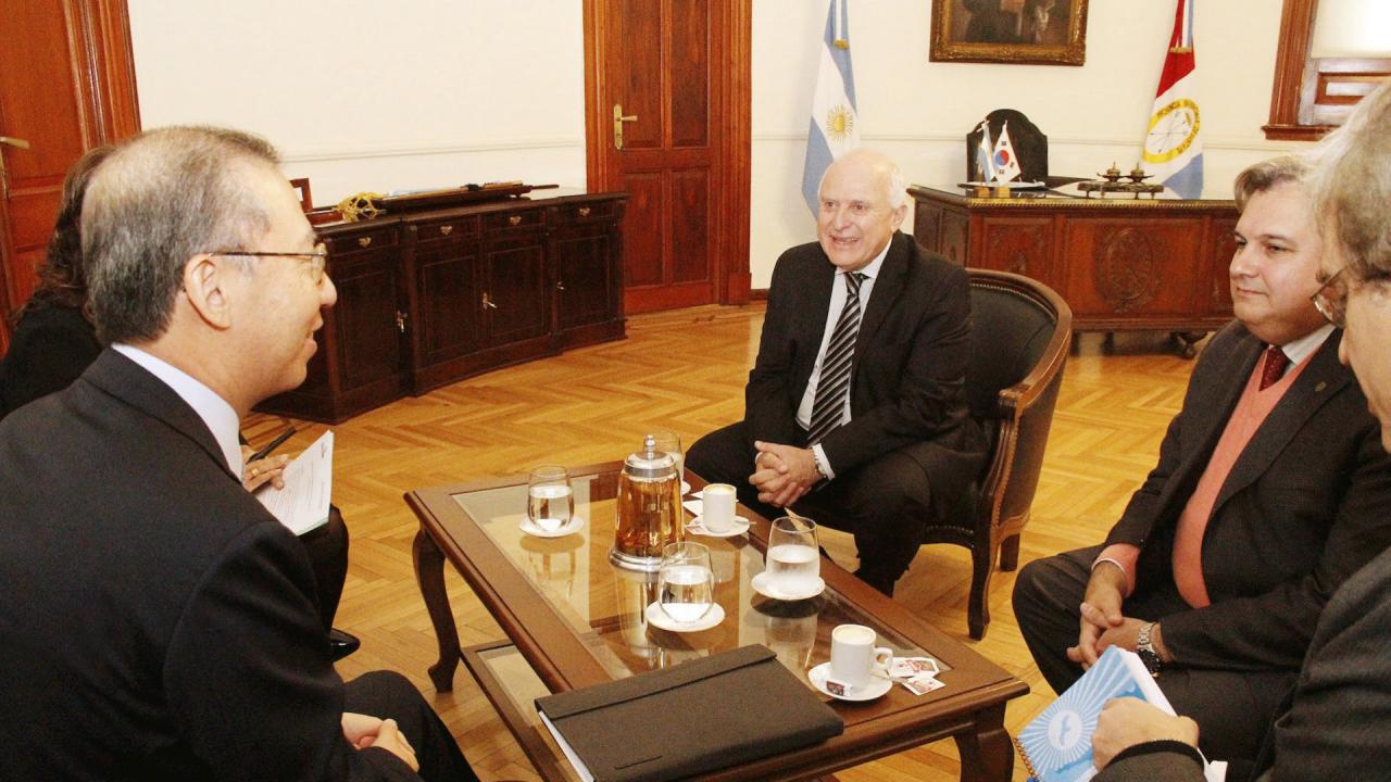 Santa Fe se posiciona como alternativa para el mercado coreano