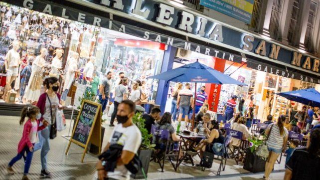 Se viene la Noche de Compras en la ciudad de Santa Fe