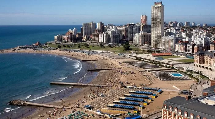 Verano 2022: el 79% de los argentinos vacacionará en el país