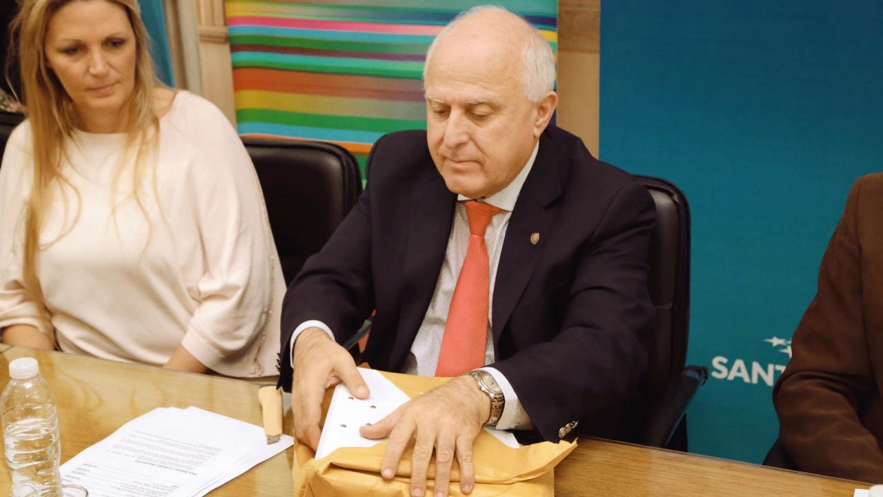 Lifschitz: “La EPE invertirá 1.100 millones”