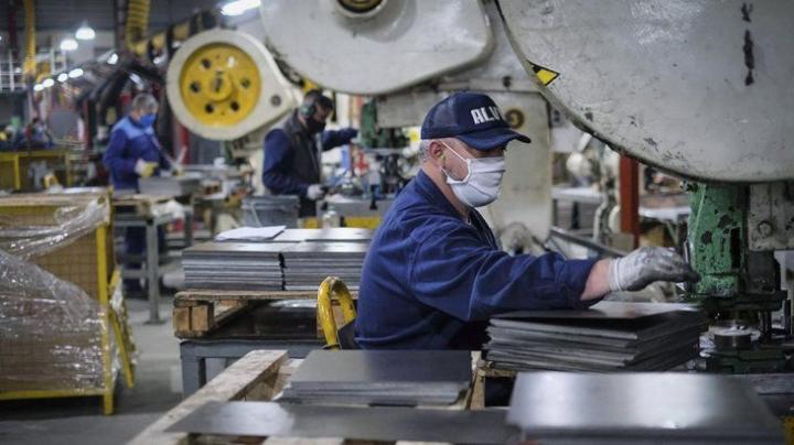 Sostenida recuperación del empleo y del consumo en Santa Fe