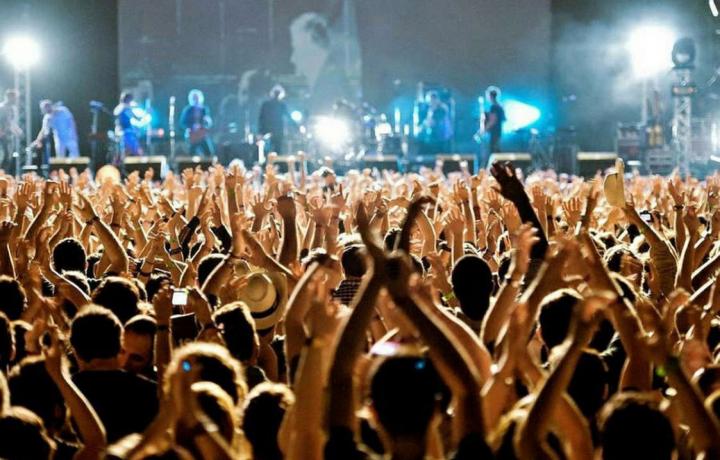 Córdoba suspende los eventos masivos