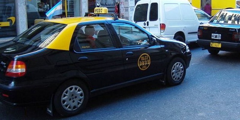 Aumentan los taxis en Santa Fe