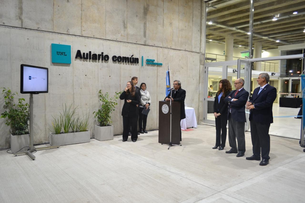 Nuevo Aulario: la UNL inauguró su edificio del Siglo 21