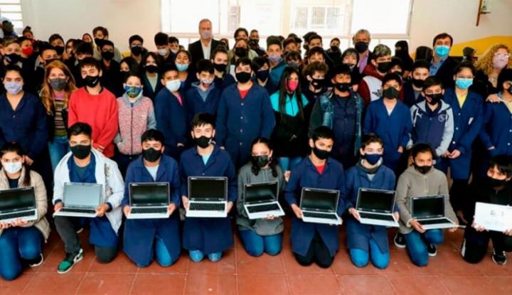 Entregarán más de 500.000 computadoras