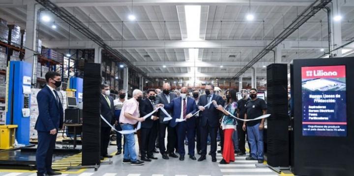 Liliana invierte $ 2.500 millones y suma 900 operarios