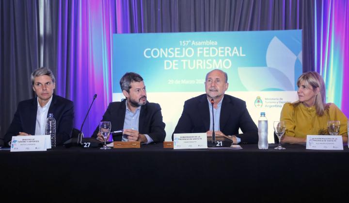 Santa Fe elaborará un plan de turismo social