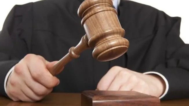 Los abuelos no deben pagar alimentos a sus nietos