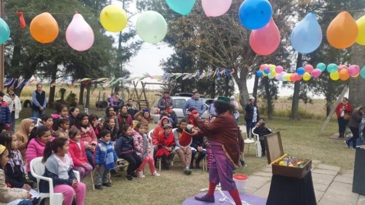 La “Escuela que rueda” llega a más de 350 escuelas rurales