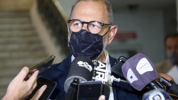 Corach apuntó a legisladores: “Están en discusiones estériles”