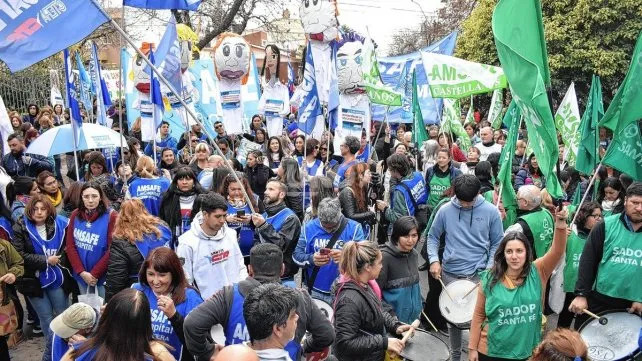 Amsafé y Sadop se unieron: “No vamos a permitir el ajuste en los salarios”
