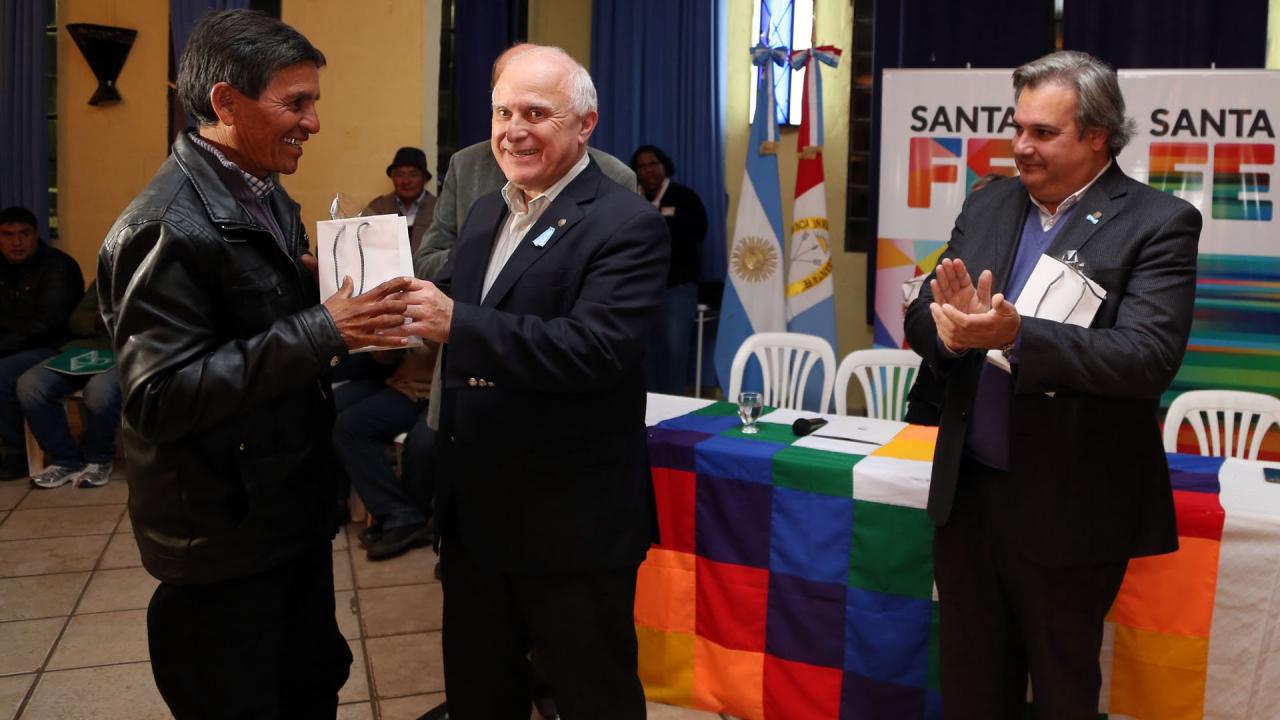 “Santa Fe garantiza los derechos de los pueblos originarios” 