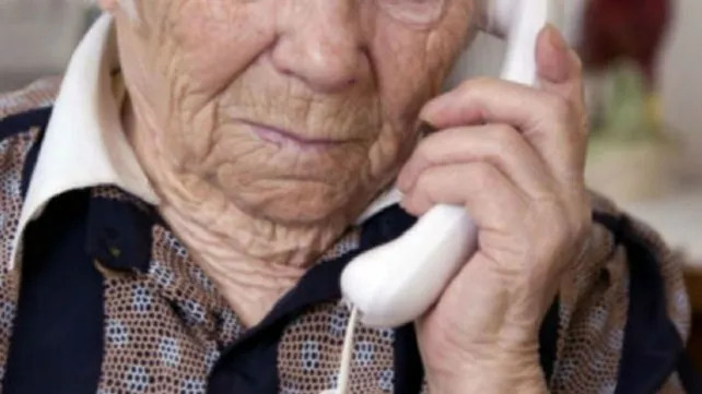 Estafa virtual: le sacaron USD 15 mil a un hombre de 83 años