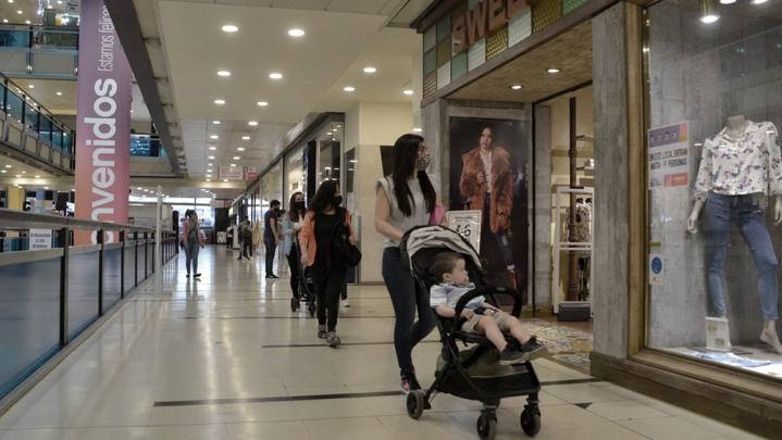 Las ventas en los shopping crecieron 15,9% en agosto