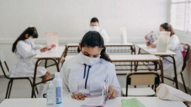 El examen en secundaria enfrenta a Cantero con directores