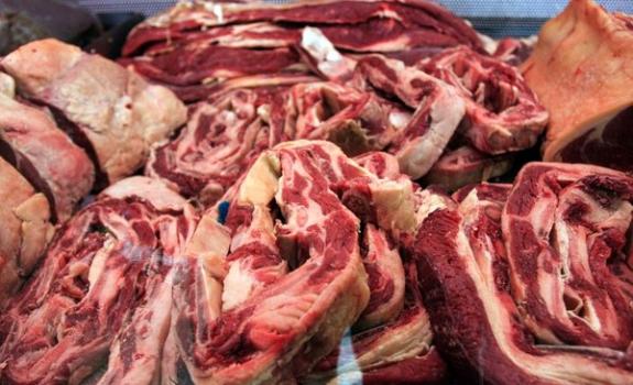 Dicen que “los argentinos pagamos carne a precios irrisorios”
