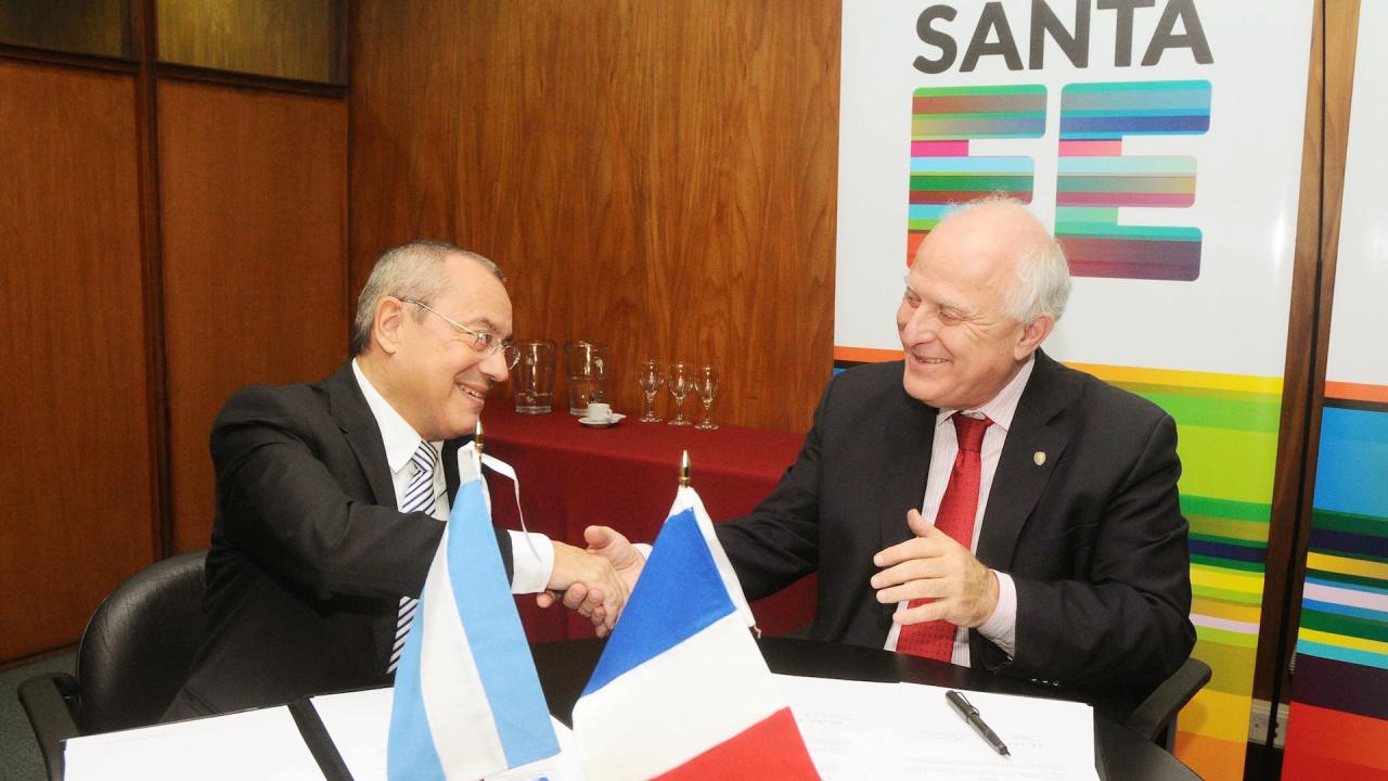 Impulsan la enseñanza del francés en Santa Fe