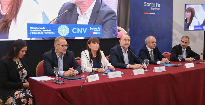 Capacitan a gobiernos locales para prevenir y detectar el lavado de dinero