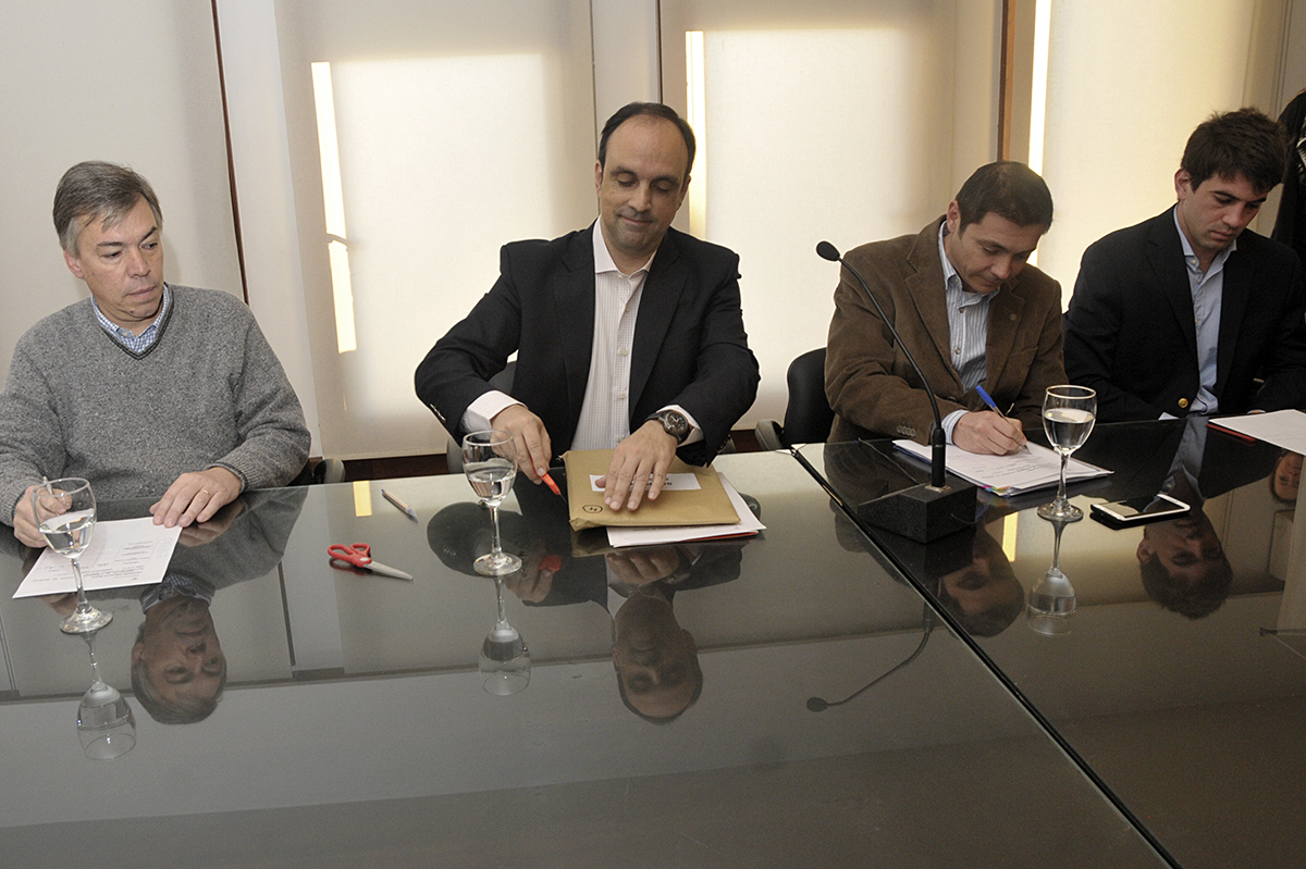 Nueva iluminación para calles de la Capital