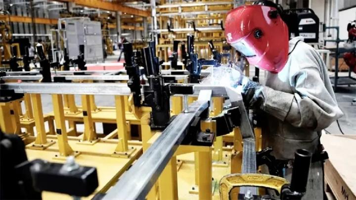 La industria pyme creció 0,3% anual en mayo