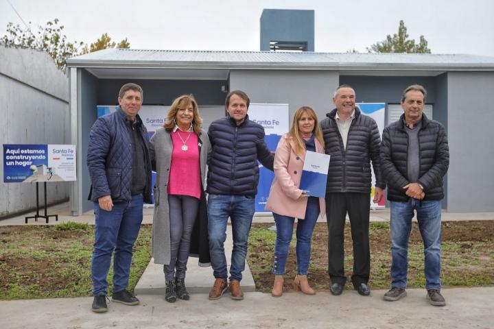 La Provincia entregó más viviendas en el departamento San Jerónimo