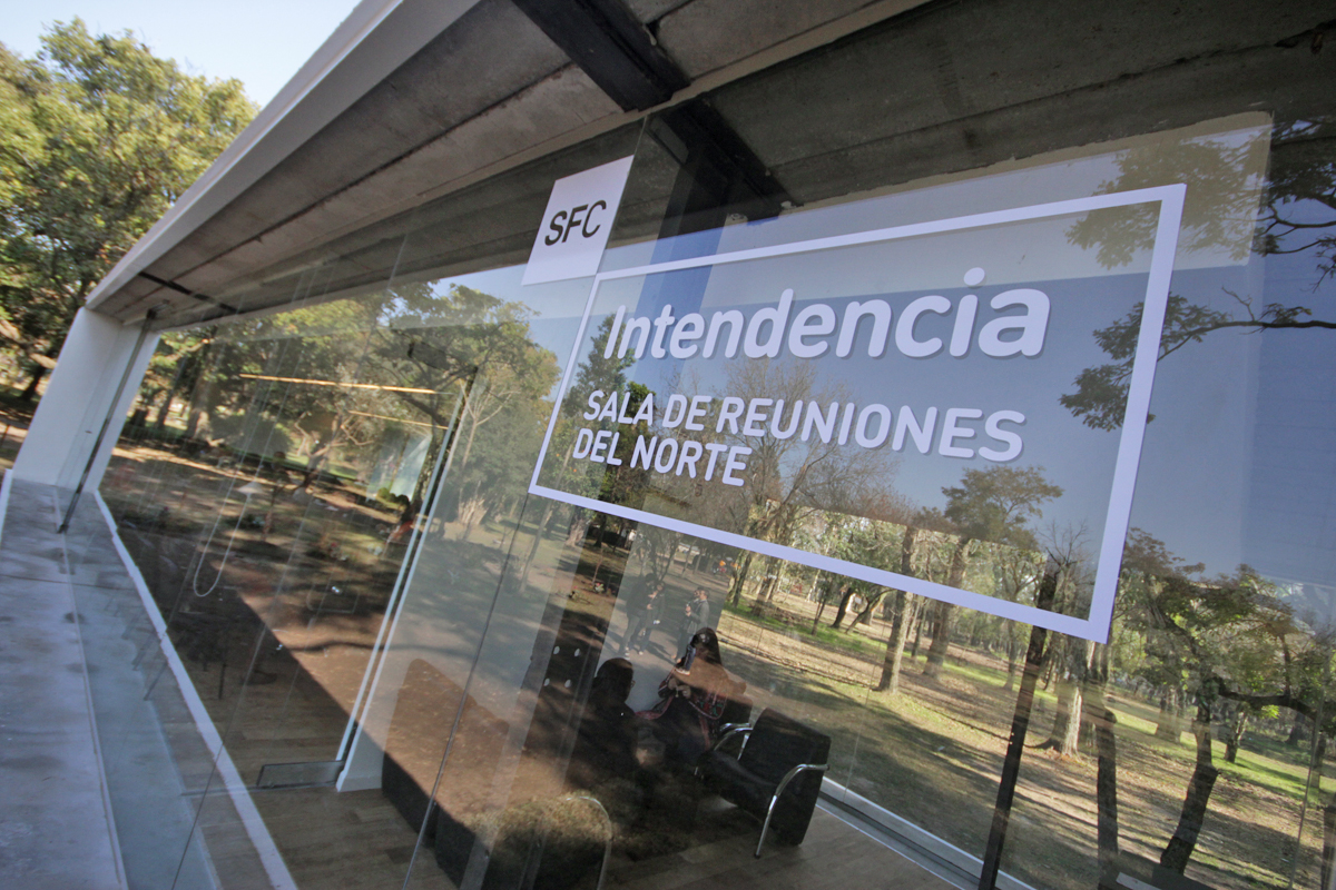 Corral habilitó su oficina en el norte de la capital