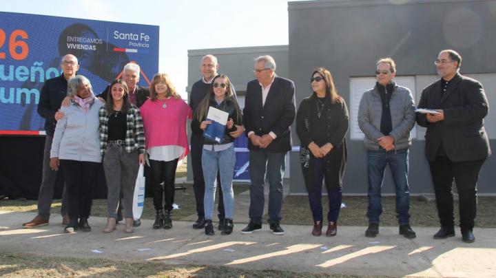 Perotti: “Estamos resolviendo temas históricos de la Costa”