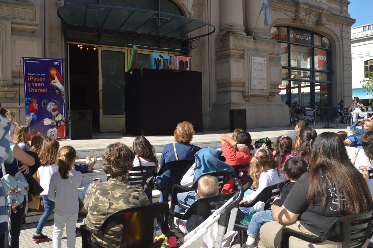Historias de diablos en títeres