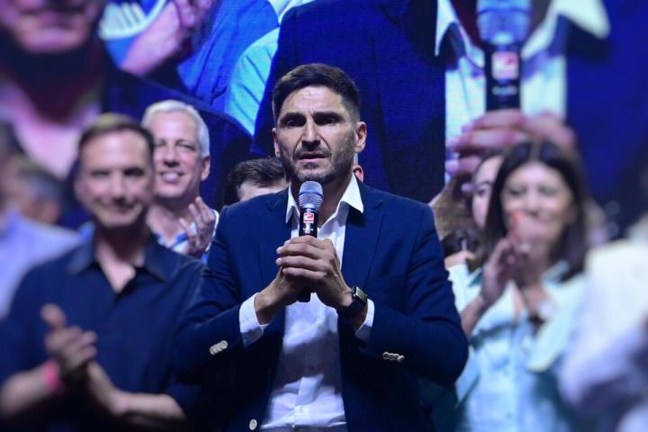 Quién es Maximiliano Pullaro, gobernador electo de Santa Fe 