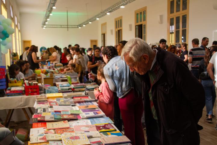 Más de 10 mil personas visitaron la Feria del Libro de Santa Fe