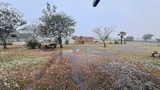 Granizo en Santa Fe: cayeron piedras como una pelota de tenis