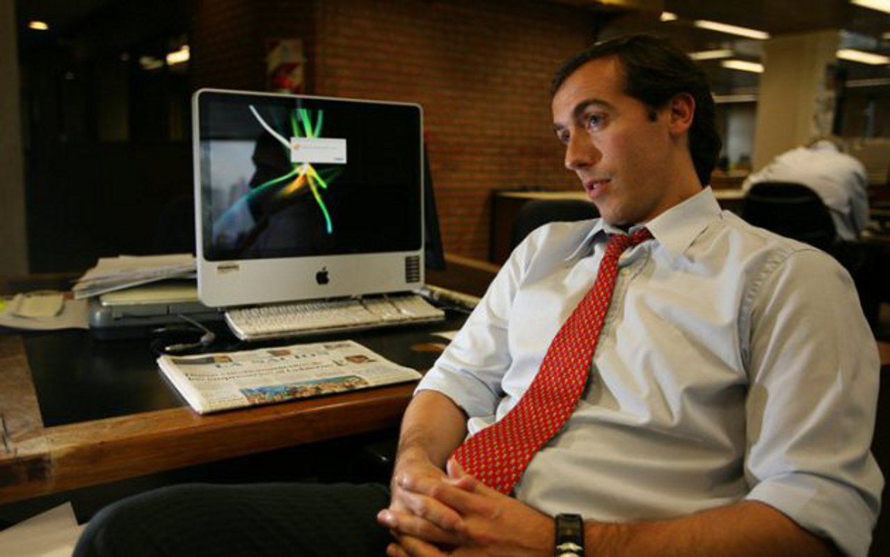 Hugo Alconada Mon cierra el ciclo de escritores