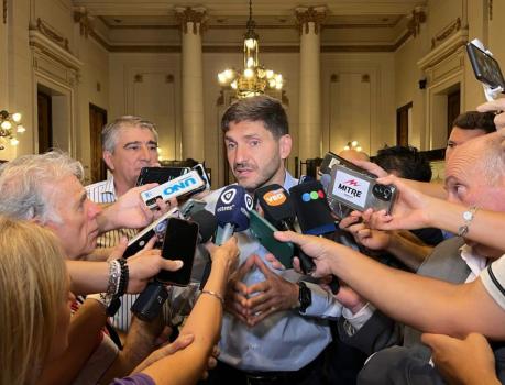 Pullaro aseguró que Santa Fe pagará el aguinaldo y los sueldos