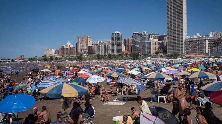 Vacaciones en Mar del Plata: 1 millón de pesos por 15 días
