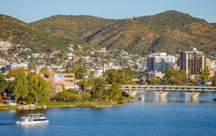 Preocupa a Villa Carlos Paz la ausencia de turistas
