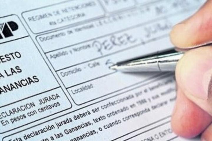 Vuelve Ganancias: 800.000 trabajadores cobrarán menos sueldo