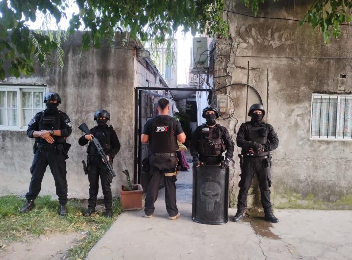 Amenazas al gobernador: detienen a cinco personas