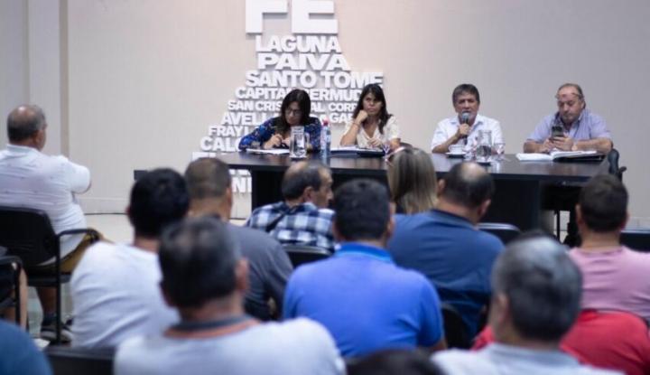 Municipales se declararon en alerta y movilización