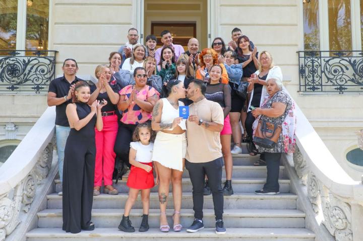 24 parejas dieron el “sí” en los espacios públicos de la provincia