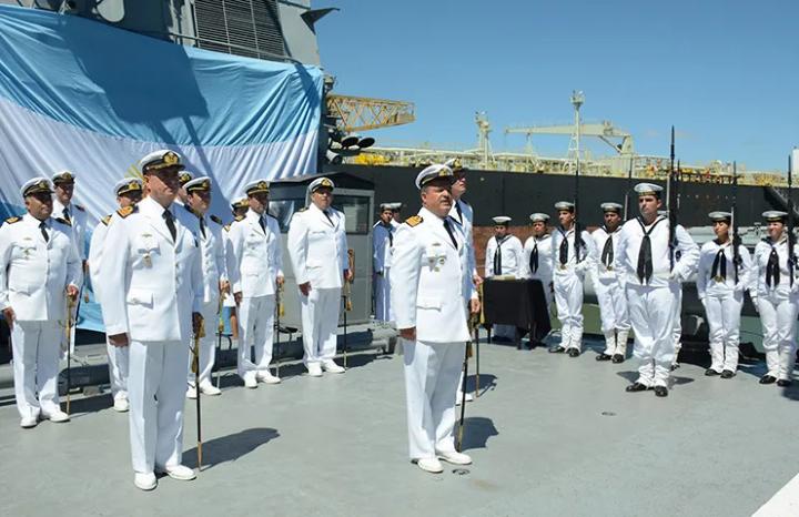 La Armada Argentina prohibió el uso de la barba a su personal