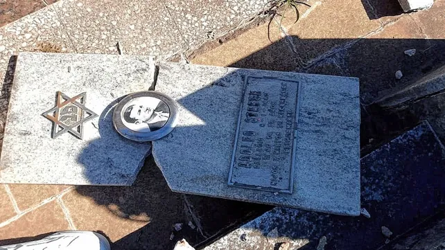 Profanaron tumbas en el cementerio israelita de Santa Fe